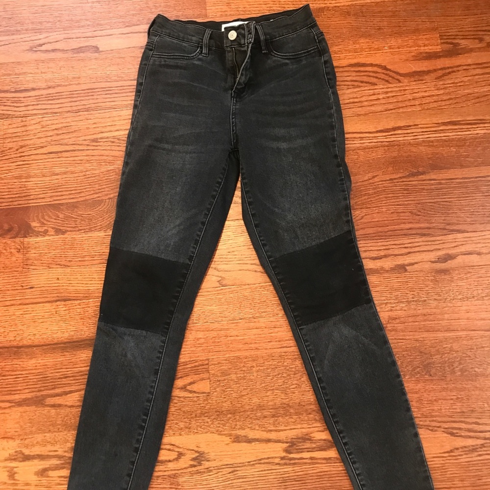 Black trendy jeans with darker patch on the knees!
